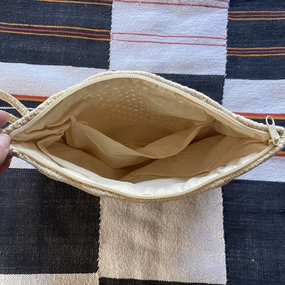 Vintage Macrame Wristlet Handbag Purse. 70’s. Excellent! Boho Hippie Festival. - Picture 7 of 9